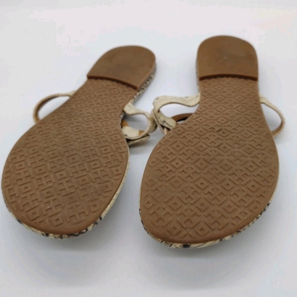 Tory Burch Miller Thong Sandals Womens 7 Snakeskin Print Gold Logo Flip Flops - Picture 6 of 8
